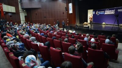 'Ramazan'ın Bereketi Yıldırım'da' sloganıyla kültür ve sanat alanında usta isimleri