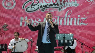 Yıldırım’da Erguvan Bayramı coşkusu