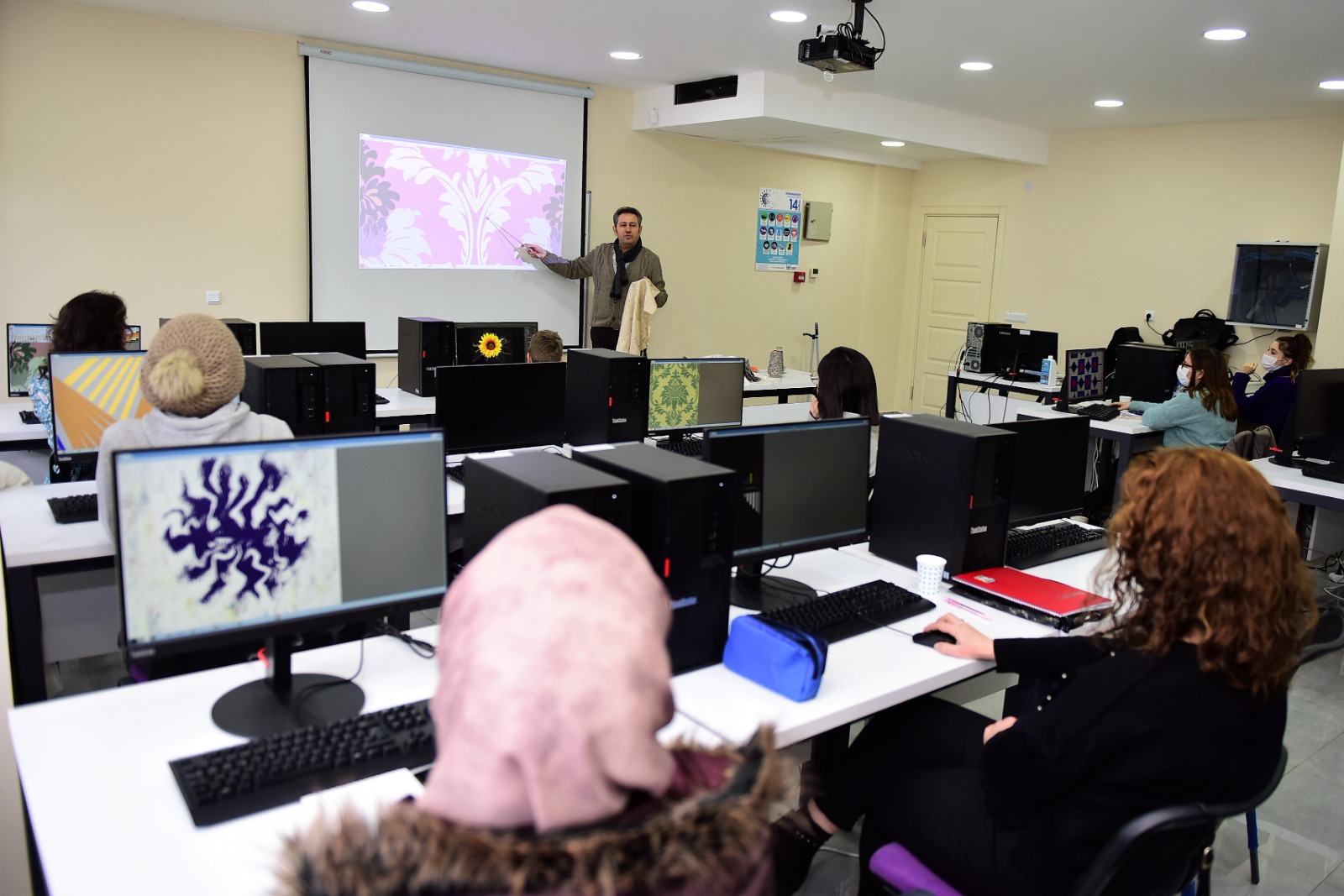 Yıldırım meslek sahibi yapıyor