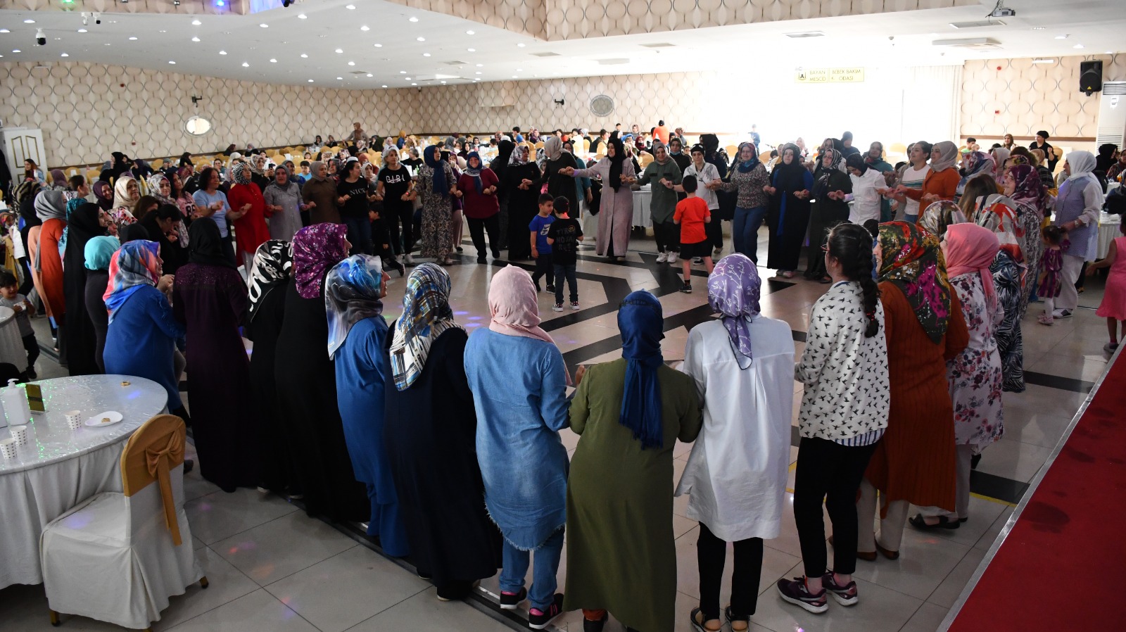 Kestel Belediyesi’nden Annelere Özel Eğlence