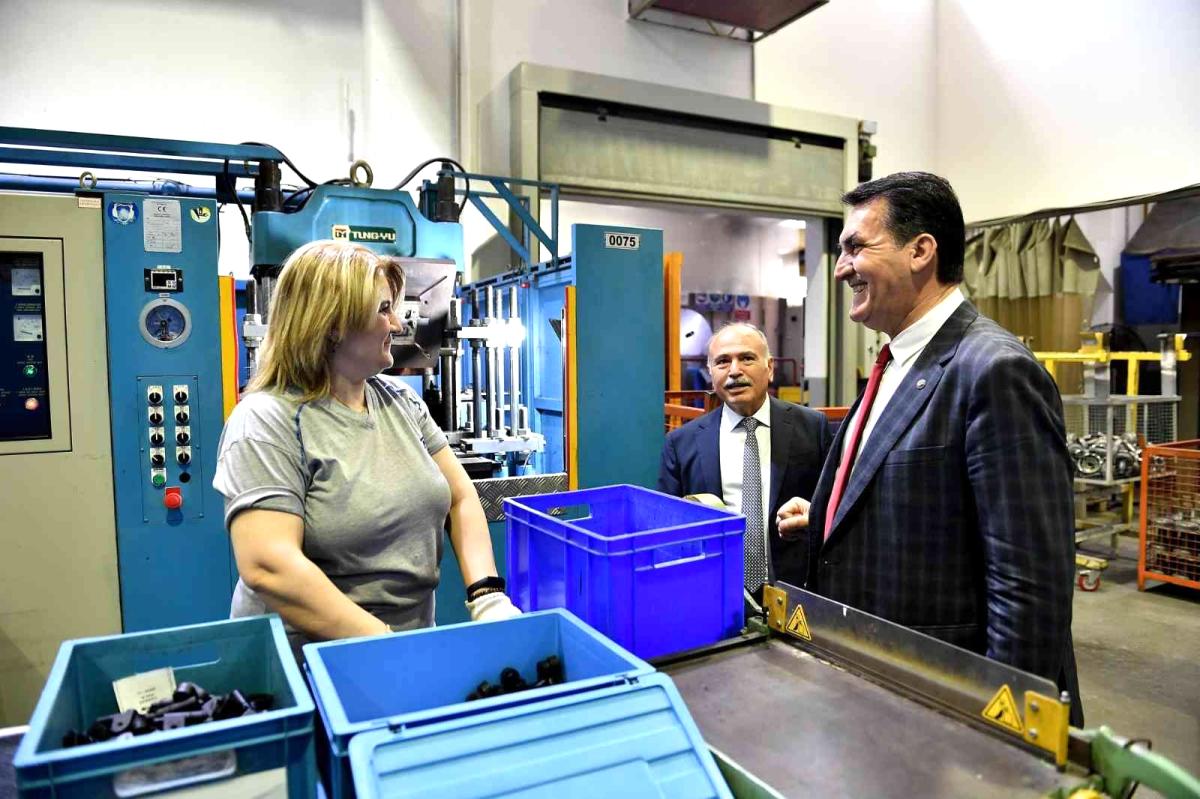 Başkan Mustafa Dündar: “Kadın güçlenirse, toplum güçlenir”