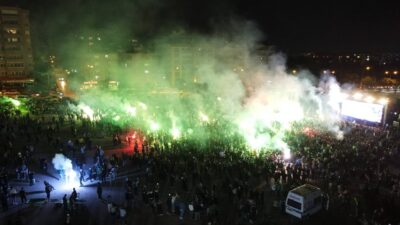 Binlerce kişi Bursaspor için toplandı!