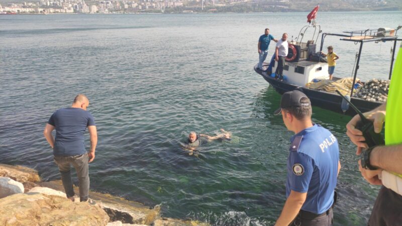 Bursa'nın Gemlik ilçesinde denize giren Cenk Ayhan isimli çocuk boğularak