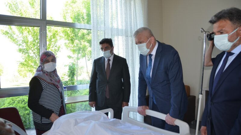 Bursa’da 18 bin kişiye palyatif bakım hizmeti Bursa İl Sağlık Müdürü Dr. Fevzi Yavuzyılmaz, terminal dönem kanser,