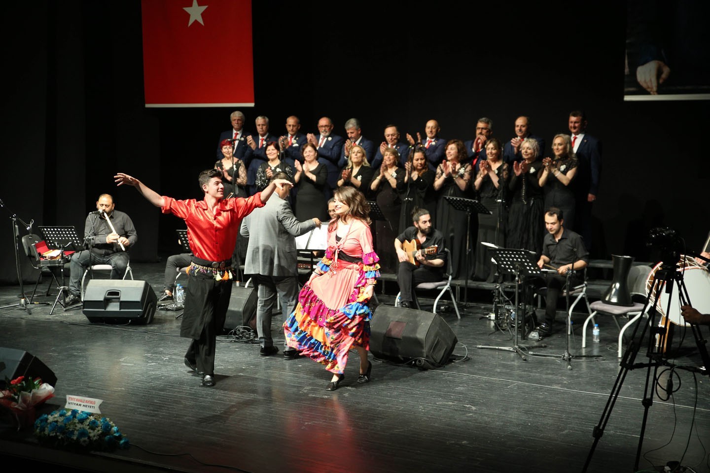 Bursa’da muhtarların müzik aşkı 1 bursada muhtarlarin muzik aski 09073ed