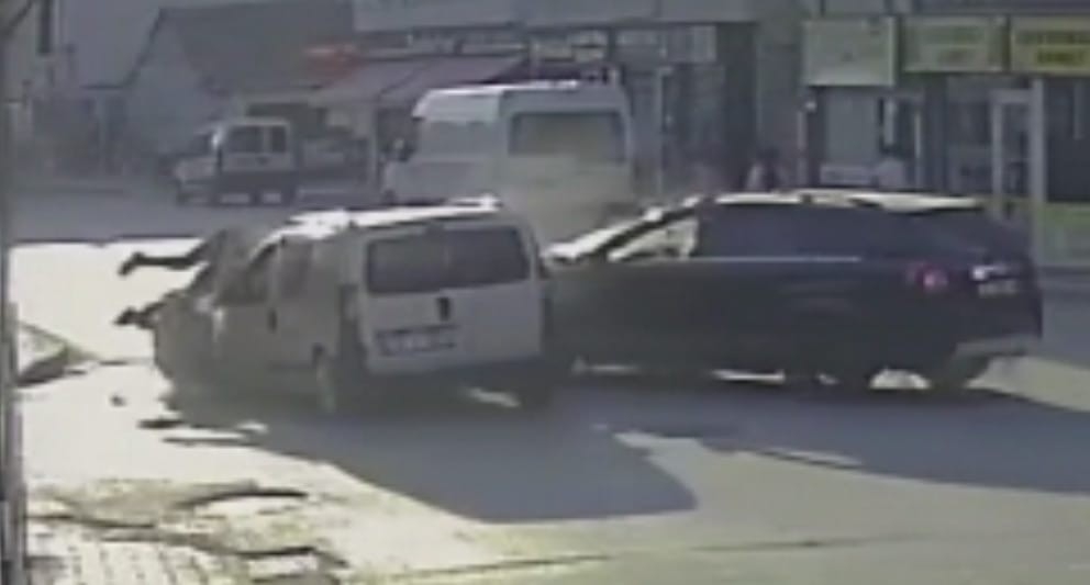 Bursa’da zincirleme kaza: Yaralılar var