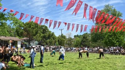 Bursa’nın Kırkpınarı 346. Kabulbaba güreşlerinde büyük heyecan