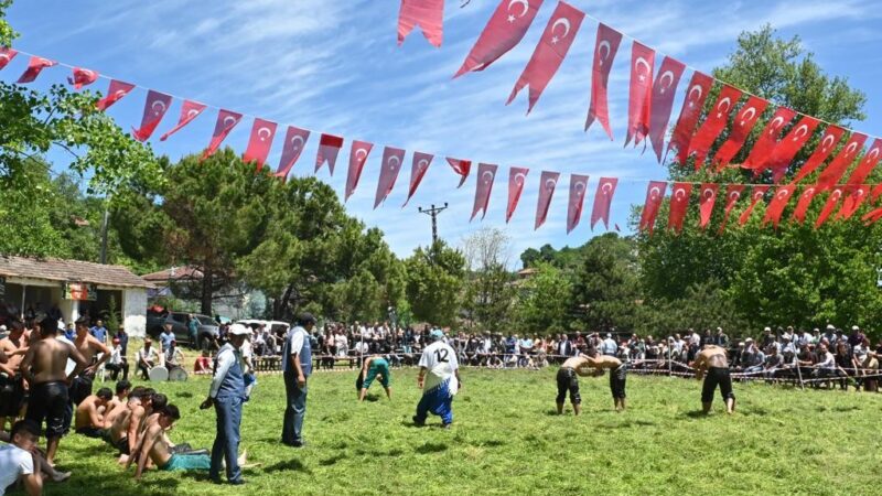 Türkiye’nin Kırkpınar Yağlı Güreşleri’nden sonra aralıksız şekilde düzenlendiği ender yerlerden