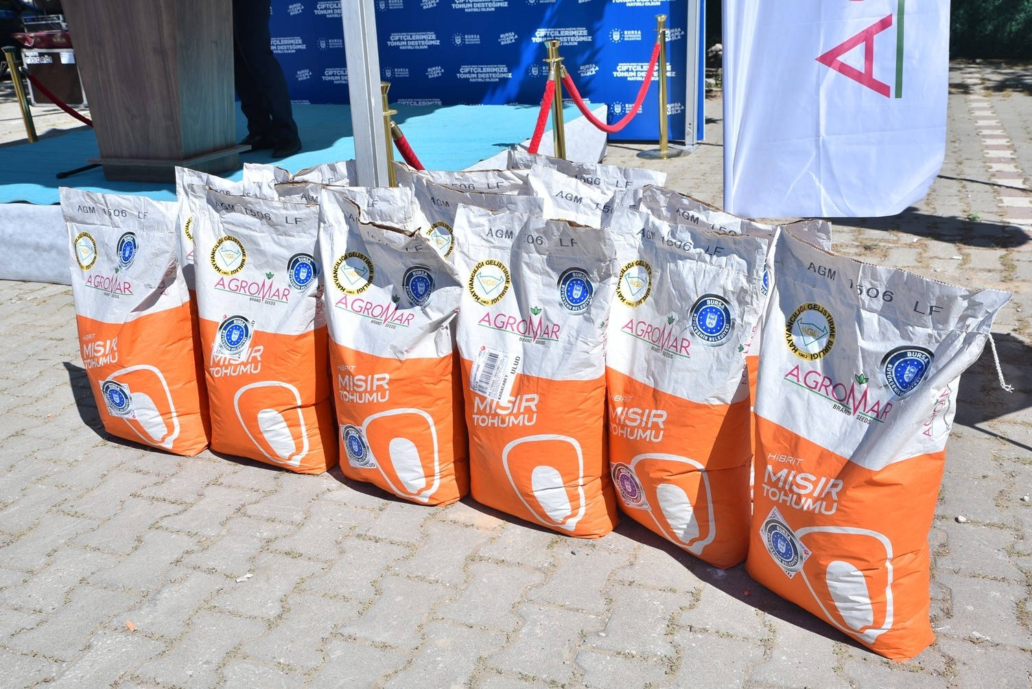 Büyükşehir’den tarıma tam destek