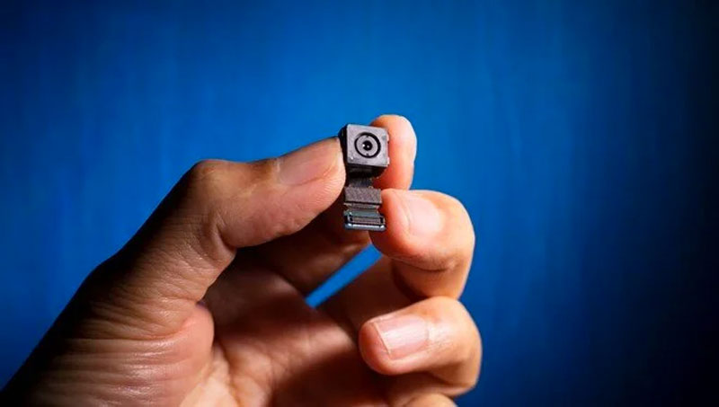 Banka tuvaletinde gizli kamera! Temizlik görevlisi fark etti