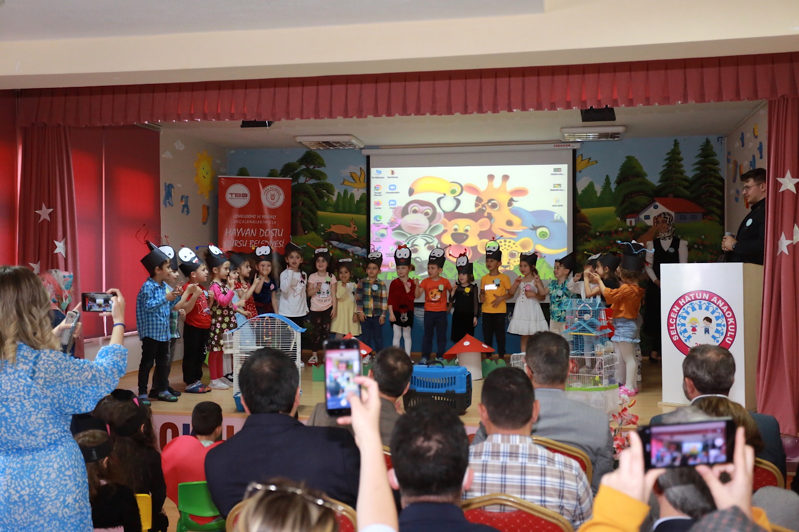 Minik kalplerdeki hayvan sevgisi ödüllü projeyle güçlendirildi