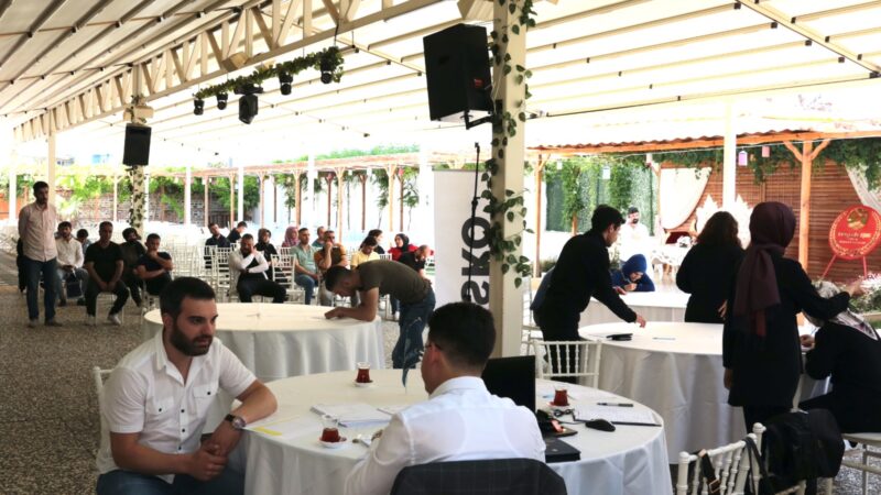 Gürsu Belediyesi istihdam buluşmalarıyla iş imkanı sunuluyor Gürsu Belediyesi Kollektif Kariyer Merkezi’nin düzenlediği istihdam buluşmaları kapsamında 150