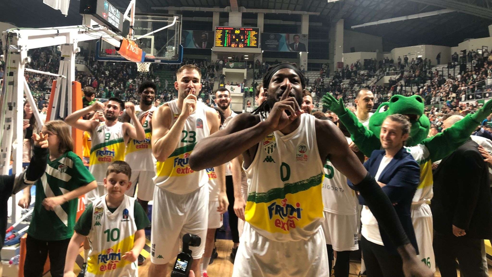 Bursaspor destanı! Davet gelecek mi? Bursaspor destanı! Davet gelecek mi?