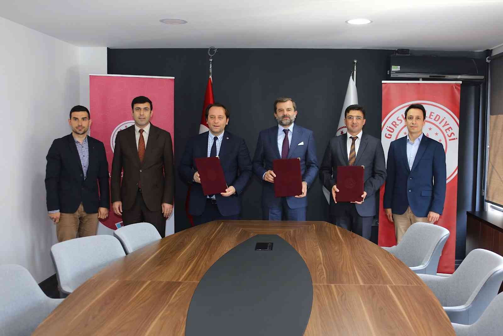 Gürsu’nda gençlere istihdam atağı