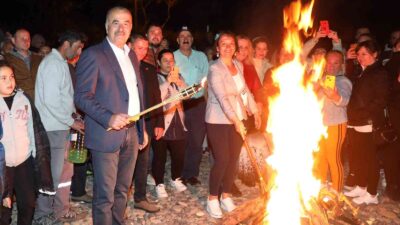 Hıdırellez ateşi Mudanya’da yandı