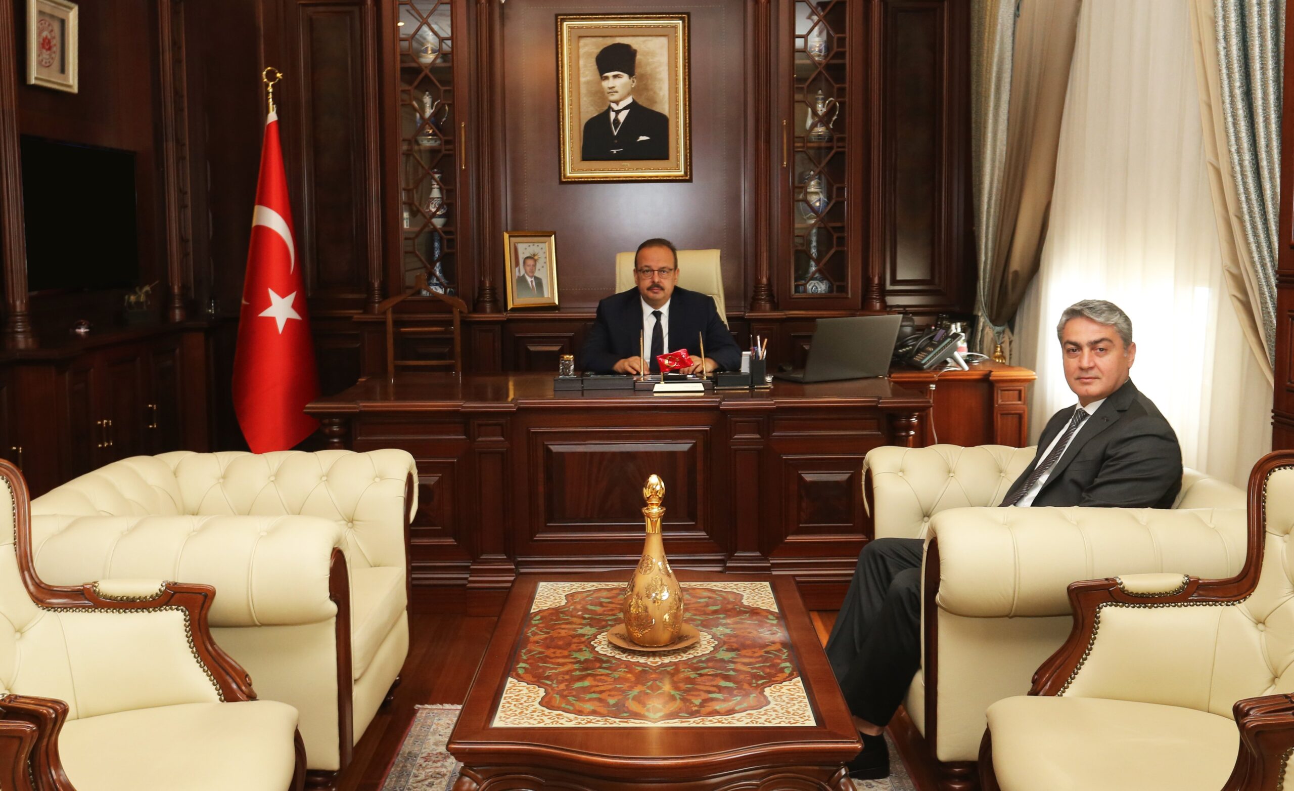 Bursa’ya yeni Gençlik ve Spor İl Müdürü atandı Bursa’ya yeni Gençlik ve Spor İl Müdürü atandı