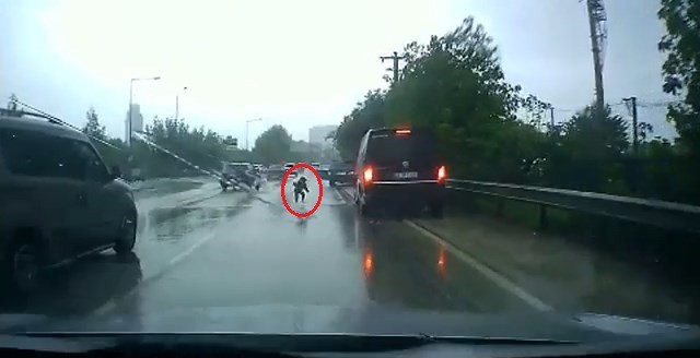 Bursa’da inanılmaz kurtuluş! Saniye saniye kaydedildi…