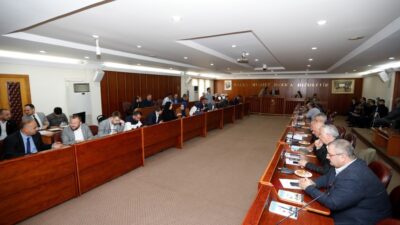 İnegöl meclisinde taşınmaz satışı görüşüldü