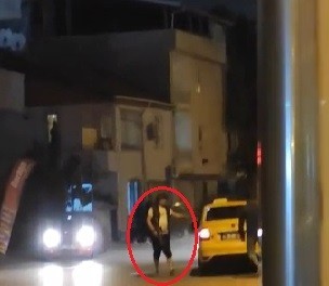 Bursa’da silahlı ve tekme tokatlı kavga!