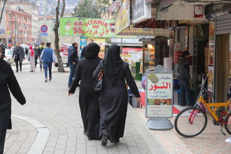 Bursa’da esnaf başkanı isyan etti; ‘O mahallede bir tane Bursalı esnaf dükkanı göremezsiniz’