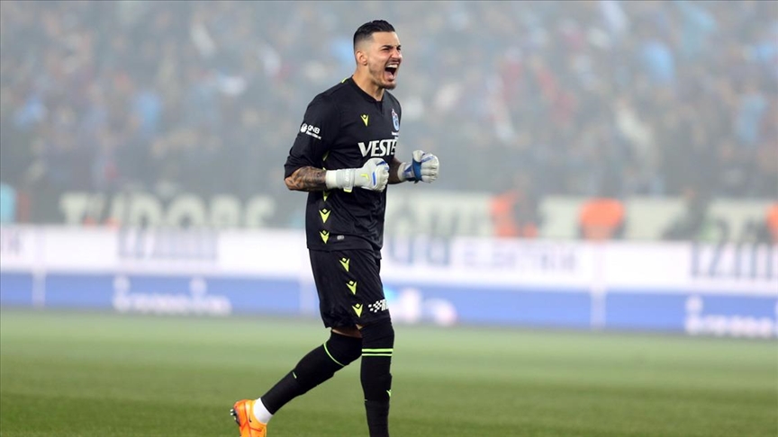 Uğurcan Çakır Trabzonspor’un kalesine duvar ördü