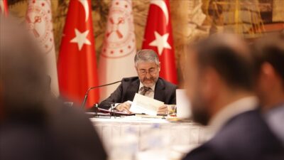 Bakan Nebati’den belediyelere konut çağrısı