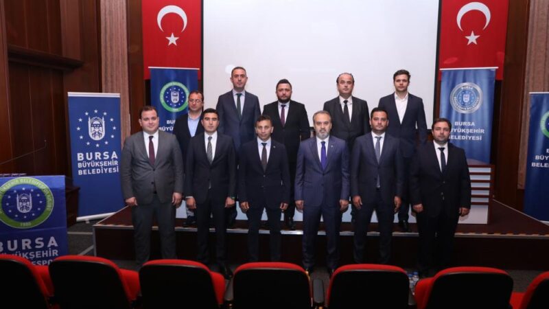 Bursa Büyükşehir Belediyespor Kulübü’nde gerçekleştirilen olağan genel kurulun ardından mevcut