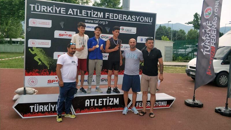 Osmangazi Belediyespor Atletizm Takımı sporcuları, Türkiye U16 Atletizm Şampiyonası’nda üstün