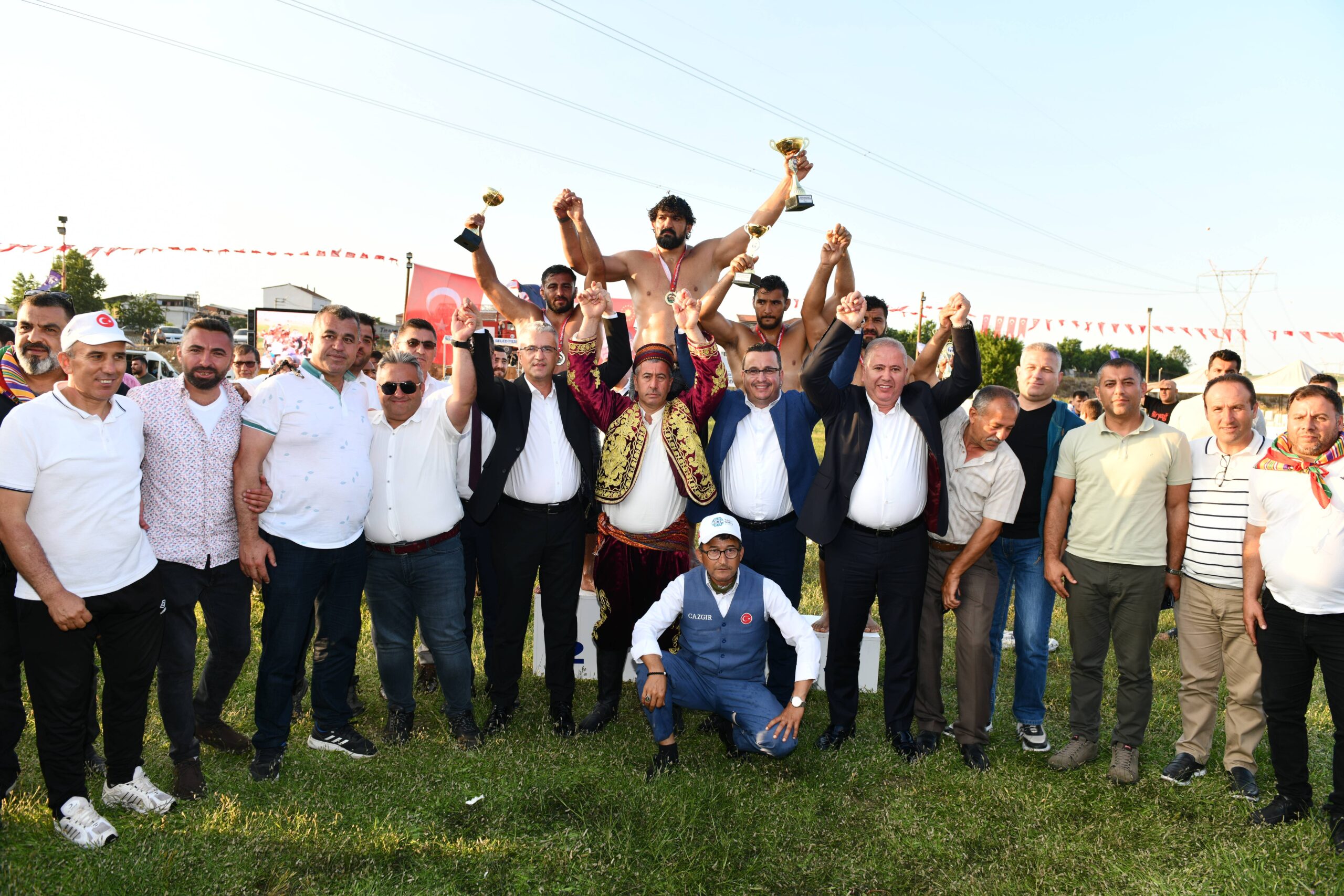 Bursa’da altın kemer İsmail Koç’un