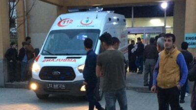 Ailelerin kavgası kanlı bitti: 3 ölü