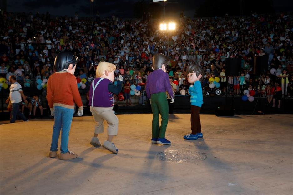 İnegöl’de Rafadan Tayfalı ‘Çevre’ Şenliği