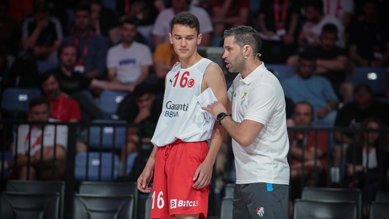 Alimpijevic eğitim verdi