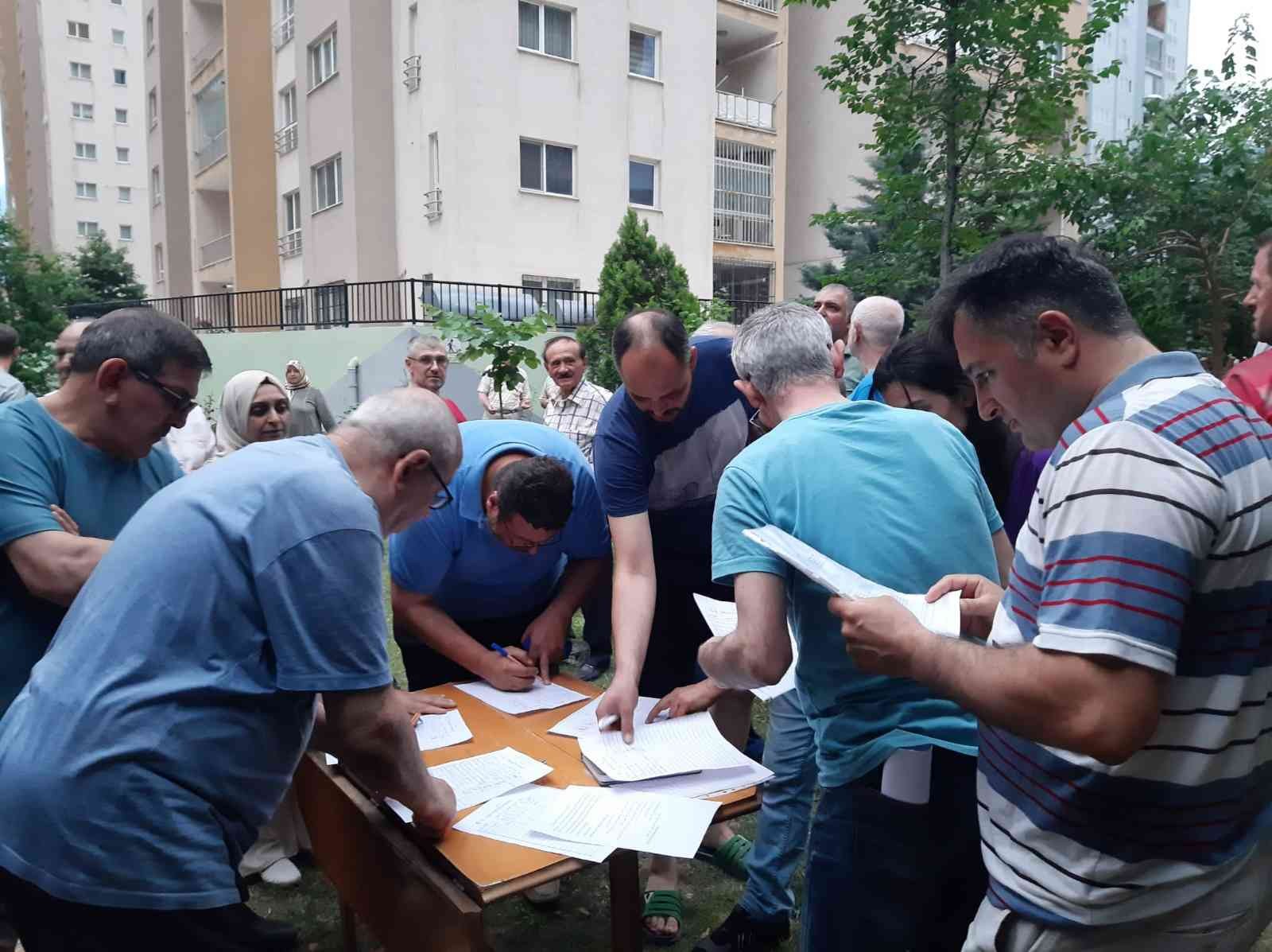 Bursa’da 635 konutlu sitede ortalık karıştı! Vatandaşlar ayaklandı