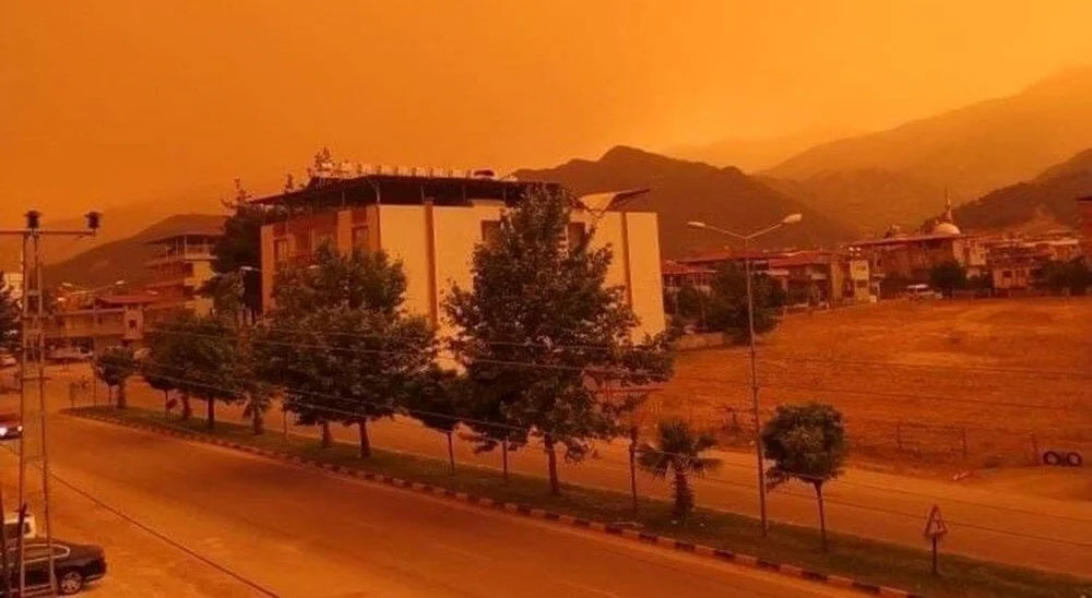 Uzmanlar uyardı! Çöl tozu devam edecek mi? Uzmanlar uyardı! Çöl tozu devam edecek mi?
