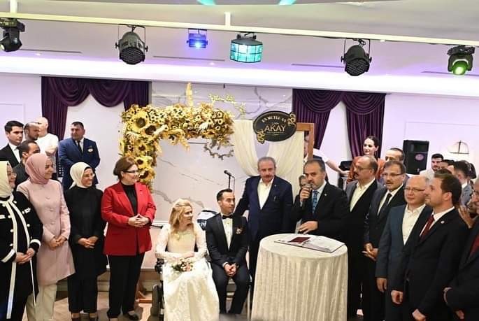 Bursa’da o fotoğrafın kahramanları dünya evine girdi