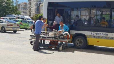 Bursa’da otobüs şoförü rahatsızlanan yolcuyu hastaneye yetiştirdi
