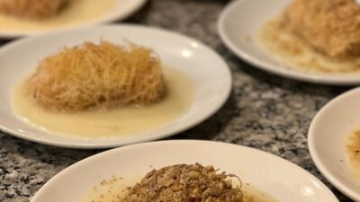 İnegöl’de köftenin partneri ‘Sütlü Kadayıf’