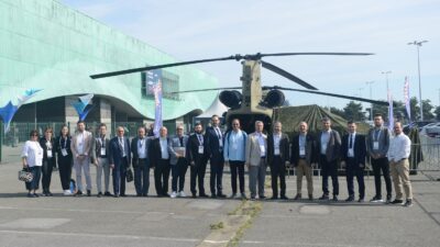 Uzay Havacılık Savunma UR-GE üyeleri ihracat için Paris’te