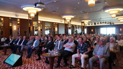 İYİ Parti’den Bursa’da ekonomi paneli! ‘Krize İyi Çözüm Önerileri’