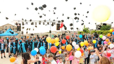 Bursa Yönder Okulları’nda mezuniyet coşkusu