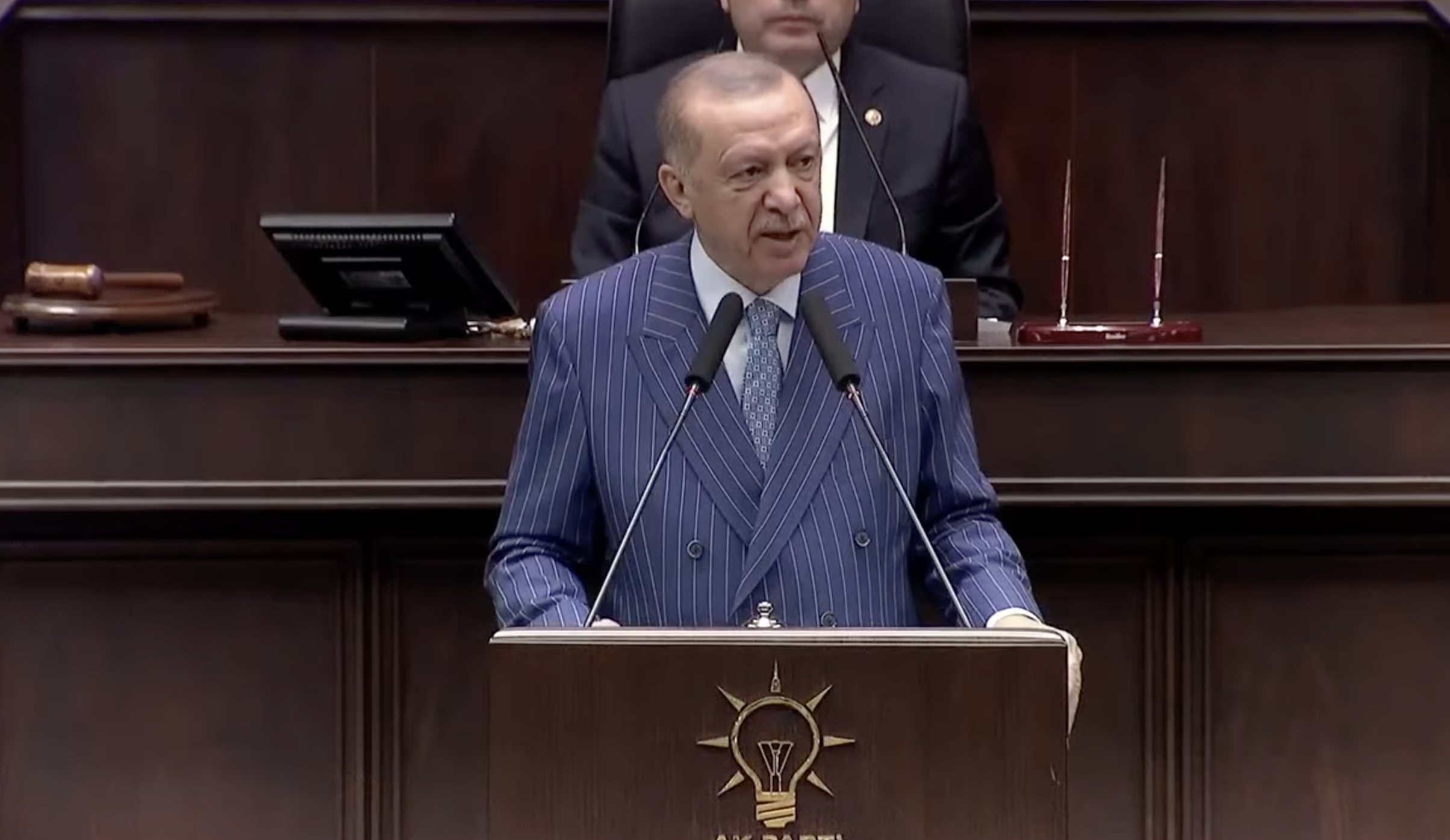 Cumhurbaşkanı Erdoğan açıkladı; Üniversite öğrencilerine af geliyor…