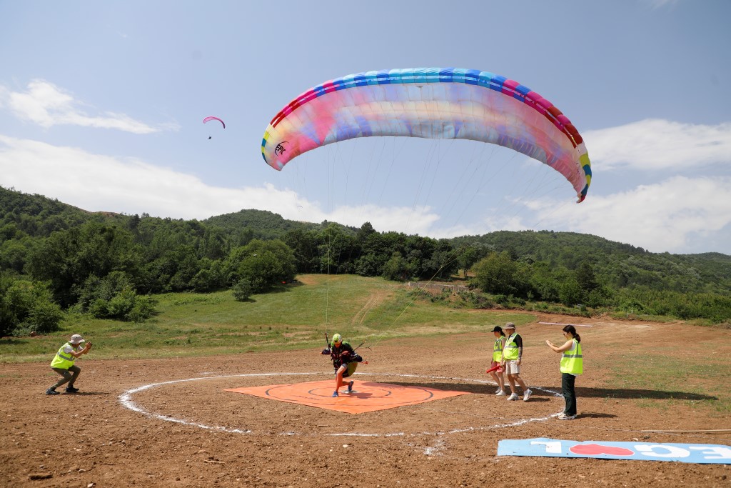 Türkiye Yamaç Paraşütü Şampiyonası İnegöl’de yapıldı