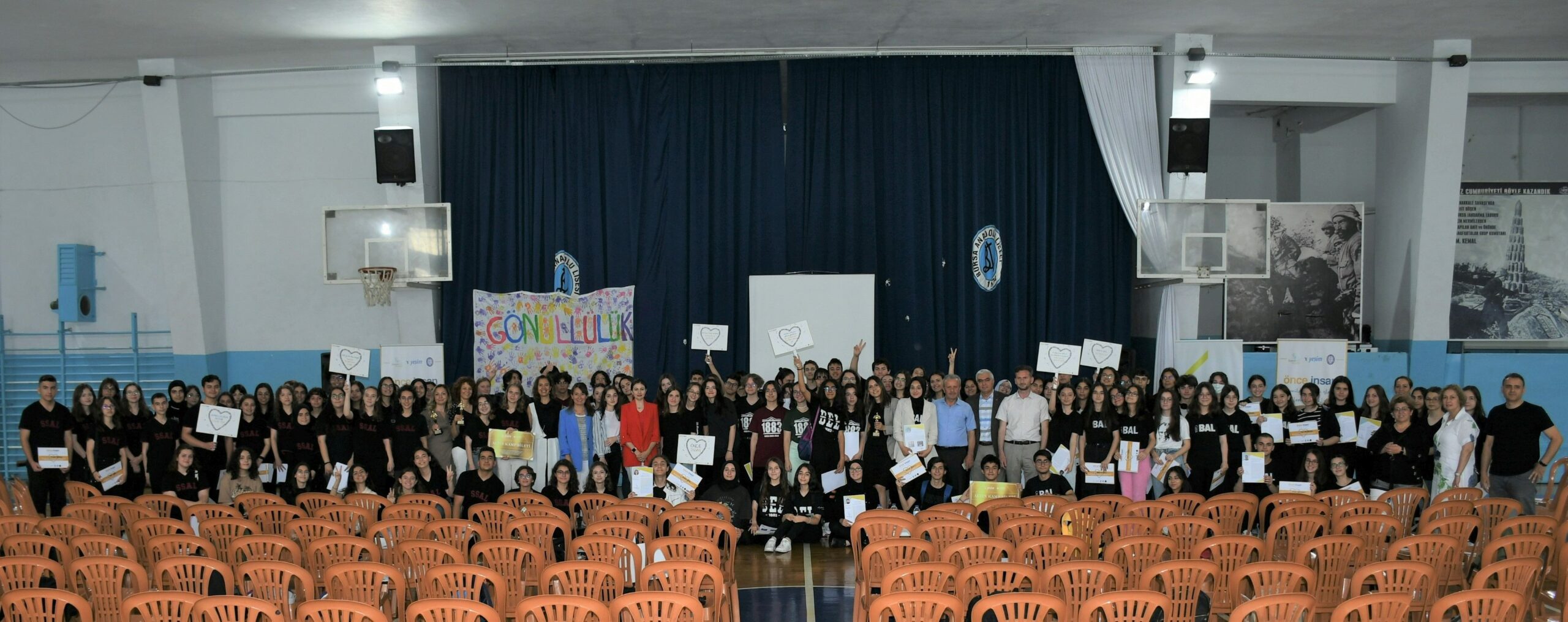 Yeşim’in örnek projesinde sertifika heyecanı