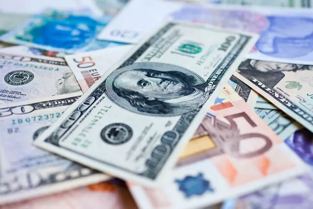 Dolar/TL ve Euro için rekor günü: “Gram altın hafta sonuna kadar…”