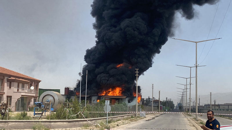 Niğde’de atık yağ geri dönüşüm tesisinde yangın