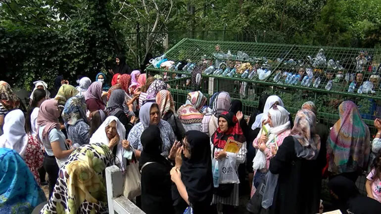 YKS öncesi Zuhuratbaba türbesi doldu taştı