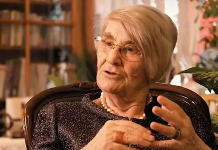 Canan Karatay açtı ağzını, yumdu gözünü: Çocuklarımız, gençlerimiz hepsi kısır Canan Karatay açtı ağzını, yumdu gözünü: Çocuklarımız, gençlerimiz hepsi kısır