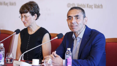 Uğur Şahin’den koronavirüs uyarısı: Yeni bir dalga kapıda