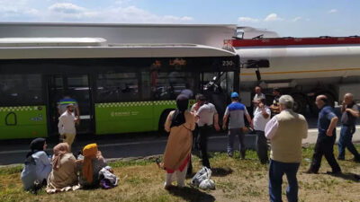Halk otobüsü, tankere çarptı: 11 yaralı