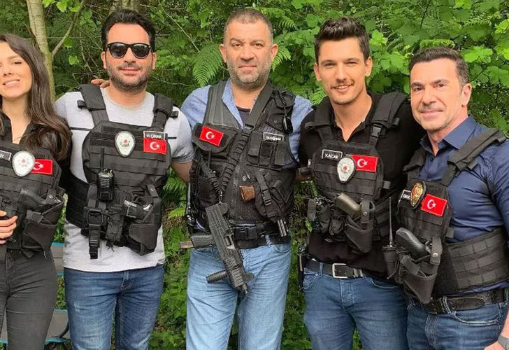 Oyunculuğu bıraktı yeni işi şaşırttı!